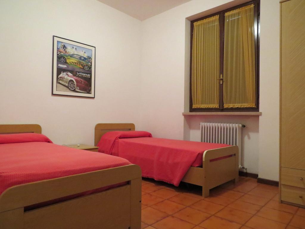 Residence Liana Albisano Torri Del Benaco Luaran gambar