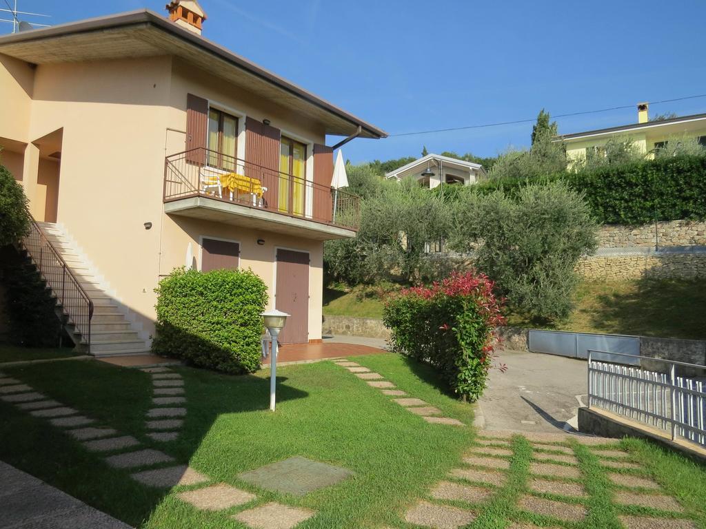 Residence Liana Albisano Torri Del Benaco Luaran gambar